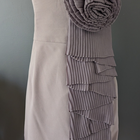 Mini - Picture 3 of 6